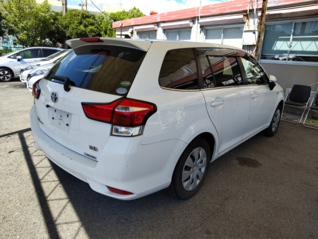 Toyota Corolla Fielder 2017 - Vehicle Detail - MDK Corporation