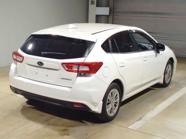 Subaru Impreza 2019 - Photo 3