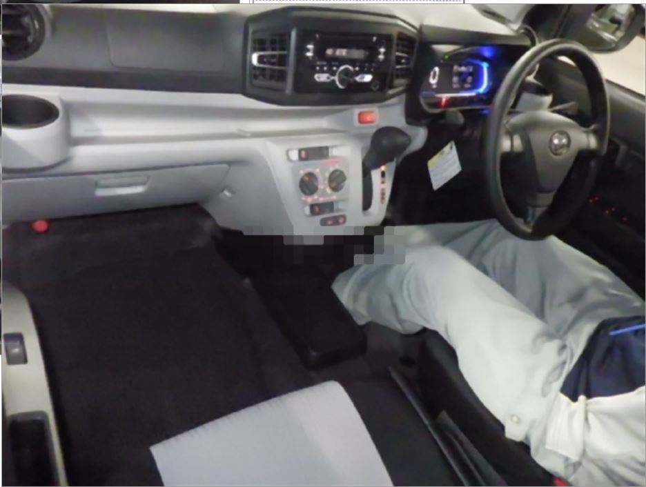 Daihatsu Mira E S