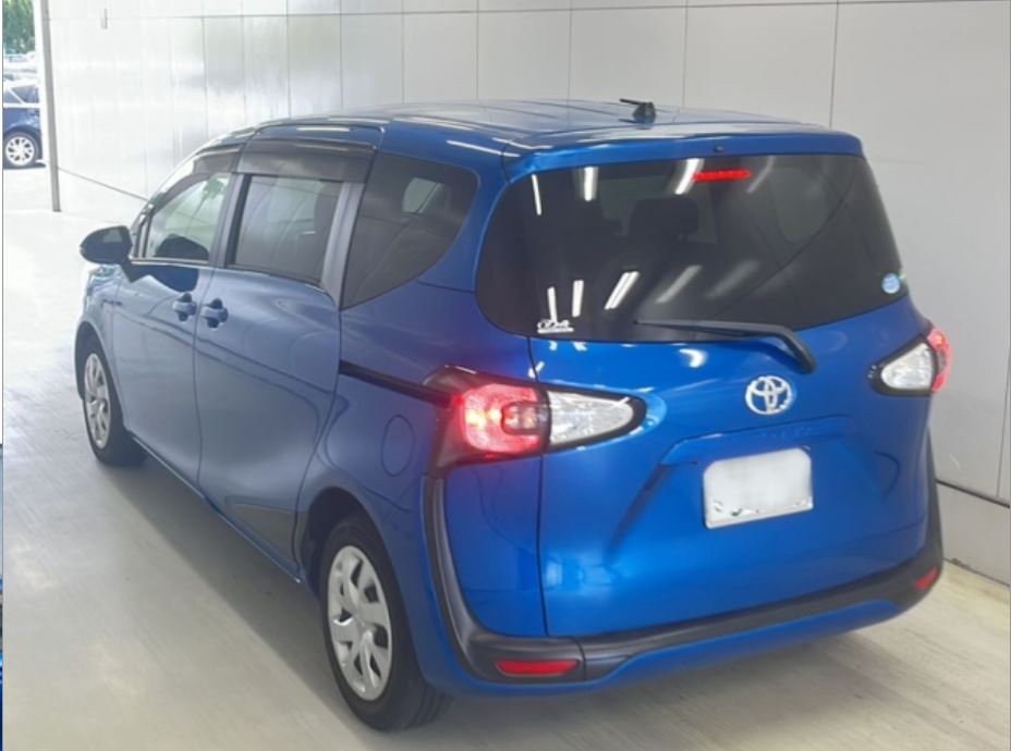 Toyota Sienta