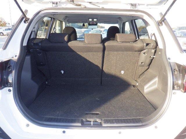 Daihatsu Rocky 2021 - Photo 21