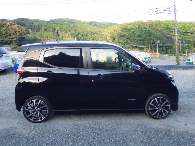 Nissan Dayz 2023 - Photo 6