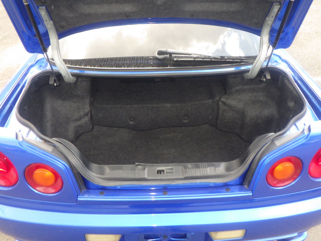 Nissan Skyline 2000 - Photo 36