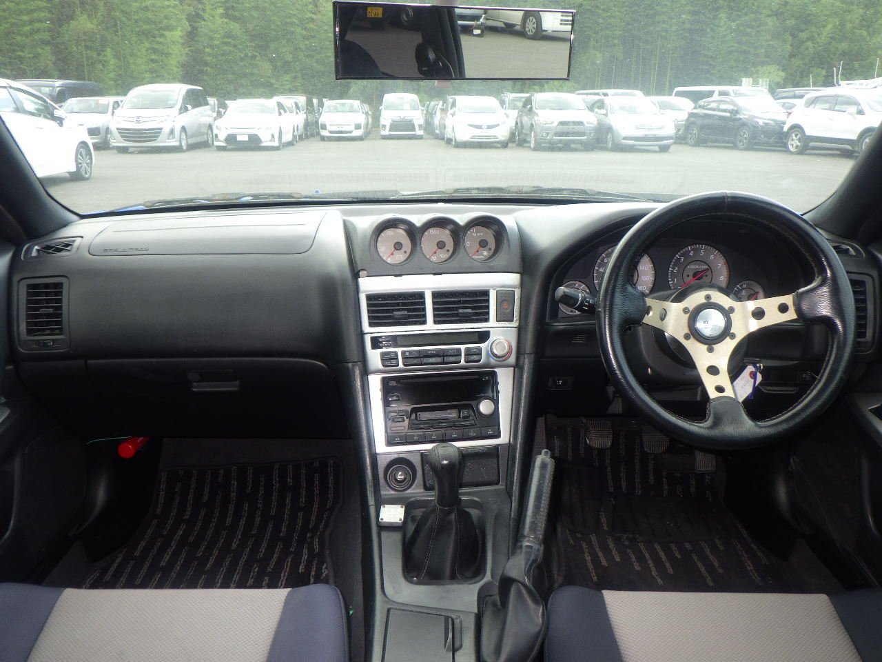 Nissan Skyline 2000 - Photo 40
