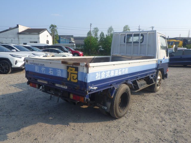 Mitsubishi Canter 1988 - Photo 10