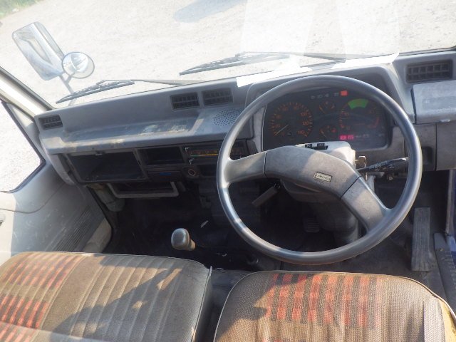 Mitsubishi Canter 1988 - Photo 18
