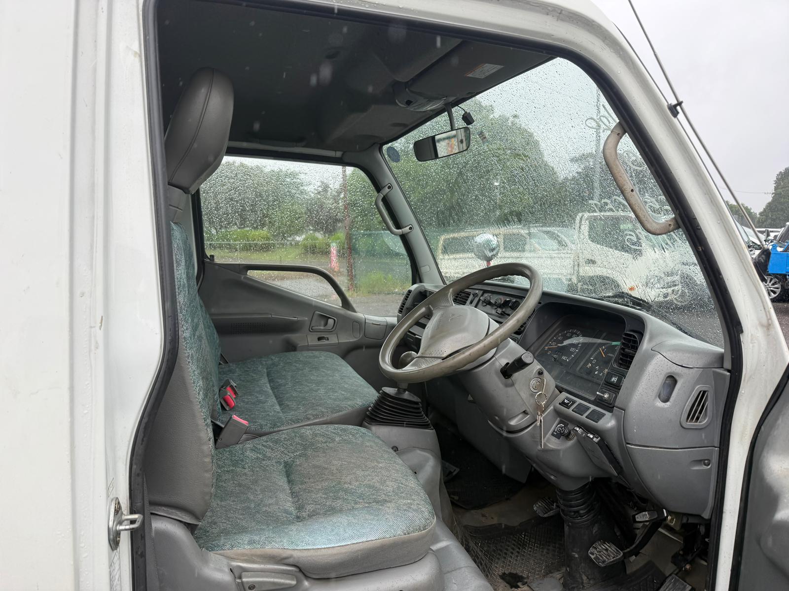 Mitsubishi Canter