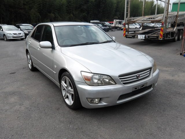 Toyota Altezza 2000 - Photo 7