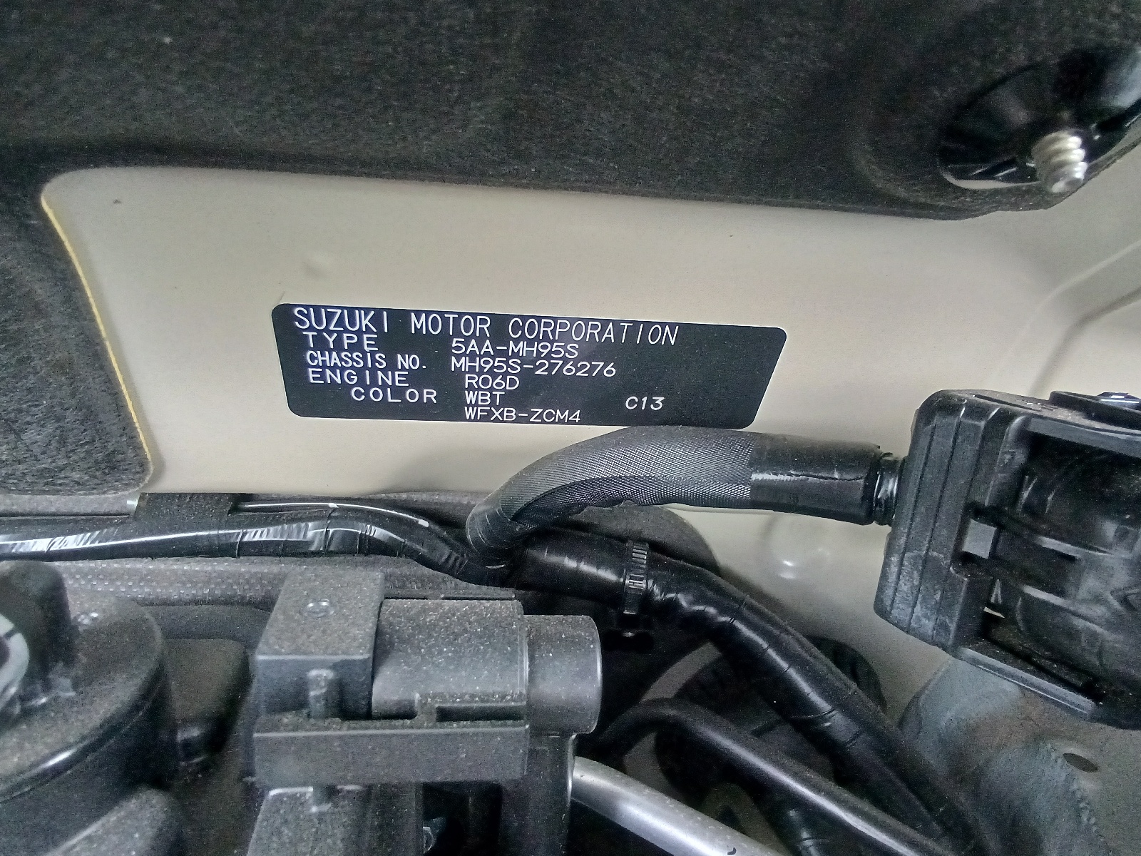 Suzuki Wagon R 2024 | Buy from Japan | MDK Japan