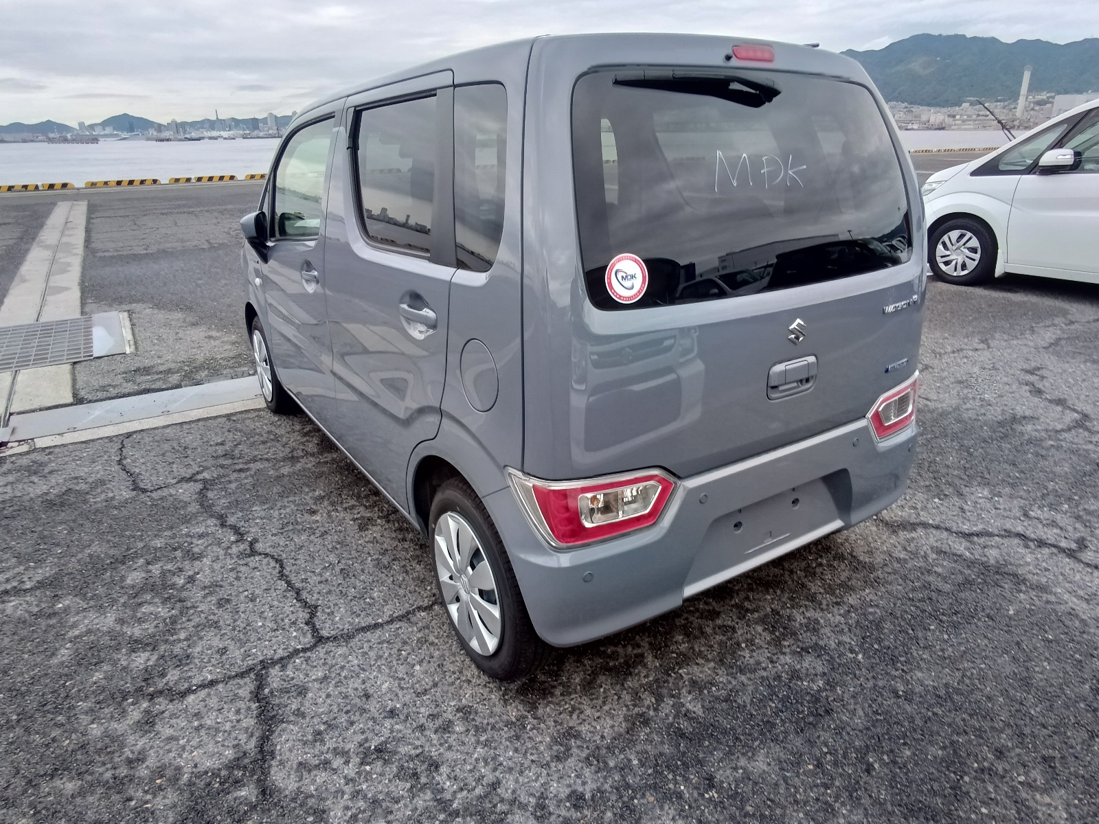 Suzuki Wagon R 2024 | Buy from Japan | MDK Japan