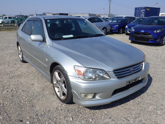 Toyota Altezza 1998 - Photo 7