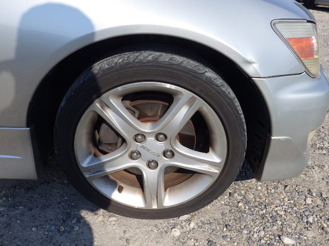 Toyota Altezza 1998 - Photo 8