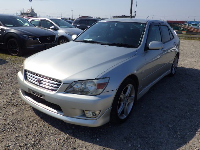 Toyota Altezza 1998 - Photo 11