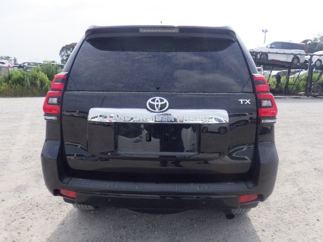 Toyota Land Cruiser Prado 2021 - Photo 7