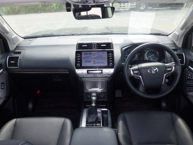 Toyota Land Cruiser Prado 2021 - Photo 12