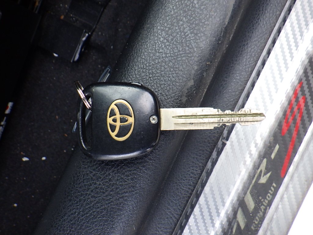 Toyota Mr-s 2001 - Photo 22